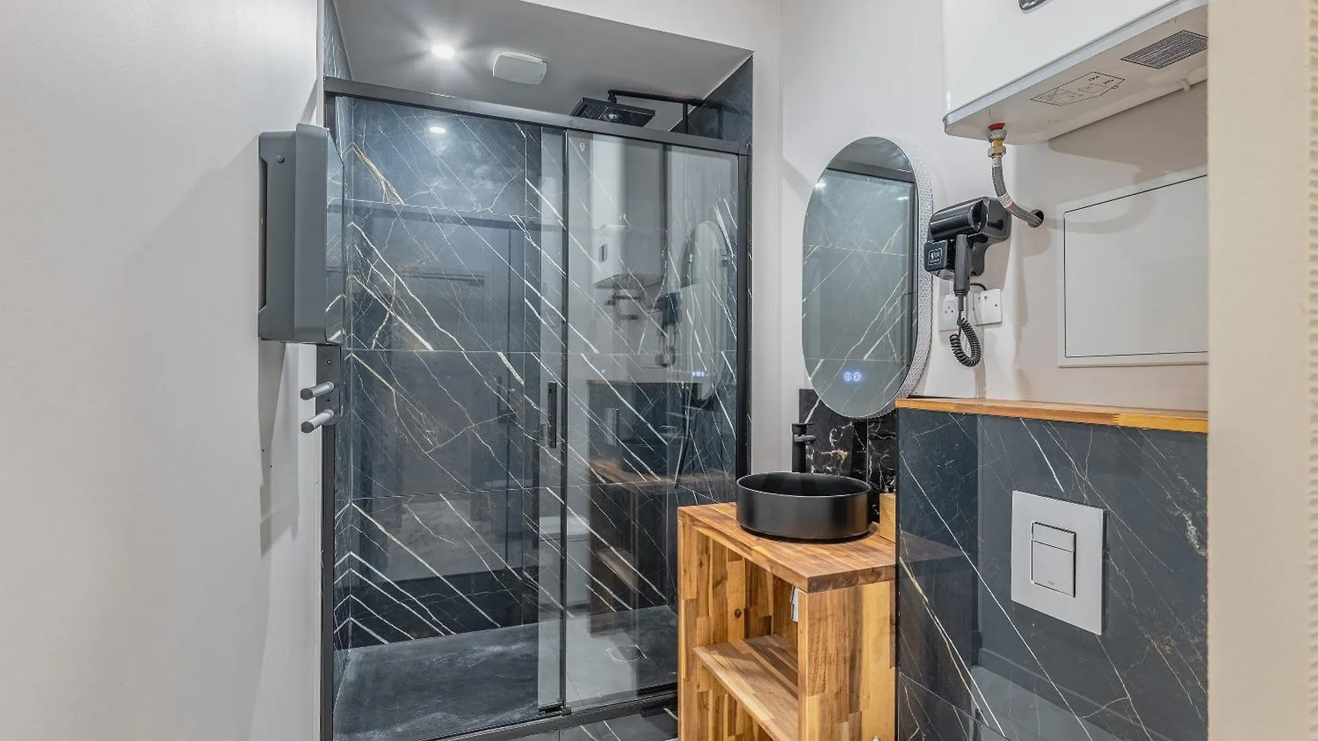 Vienne Apartment Lyon